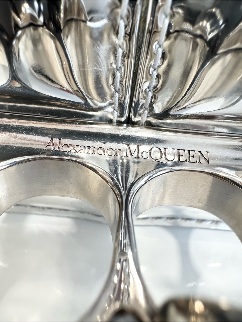 ALEXANDER MCQUEEN The Slash Embellished Cut-out Mirrored-Leather Shoulder Bag - Picture 8 of 16